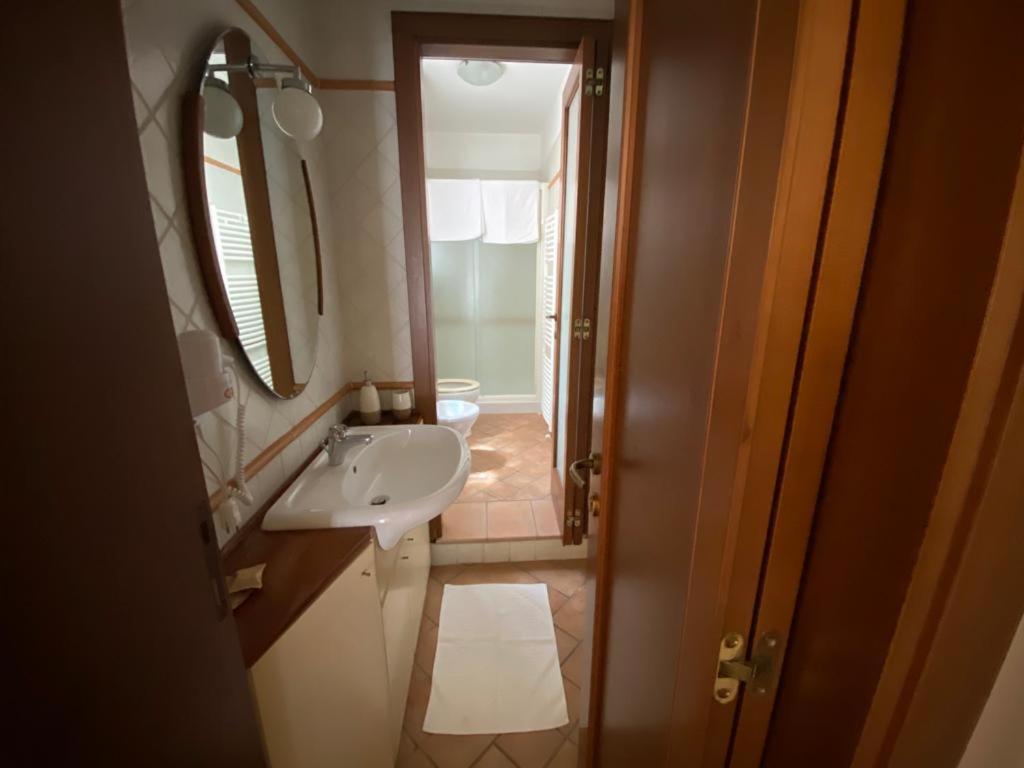 Camere Frangimare بورتو ريكاناتي المظهر الخارجي الصورة